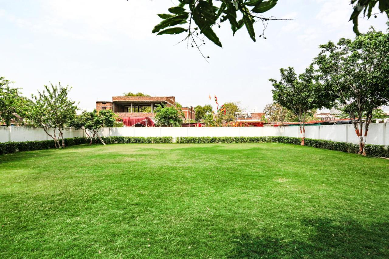 Fabhotel Shivam Palace Varanasi Exterior photo