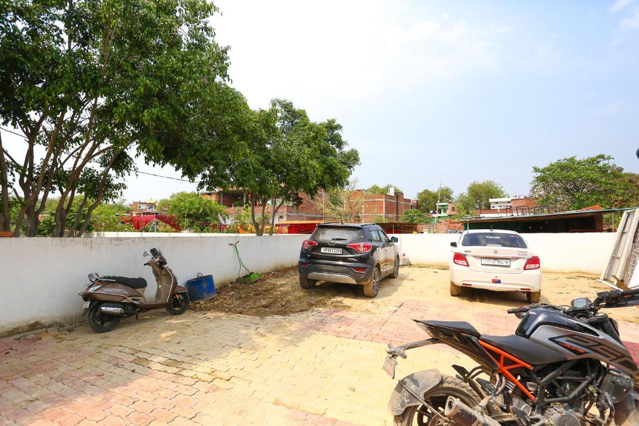 Fabhotel Shivam Palace Varanasi Exterior photo