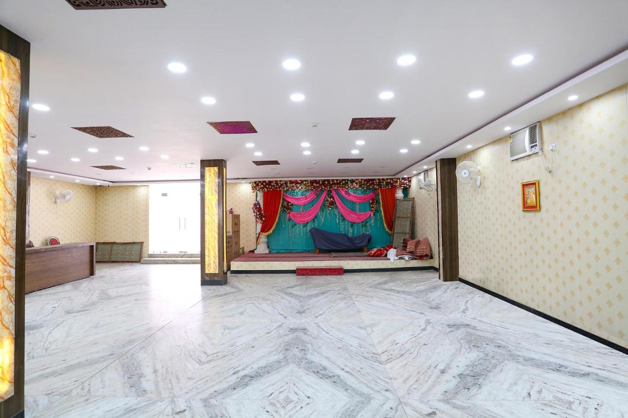 Fabhotel Shivam Palace Varanasi Exterior photo